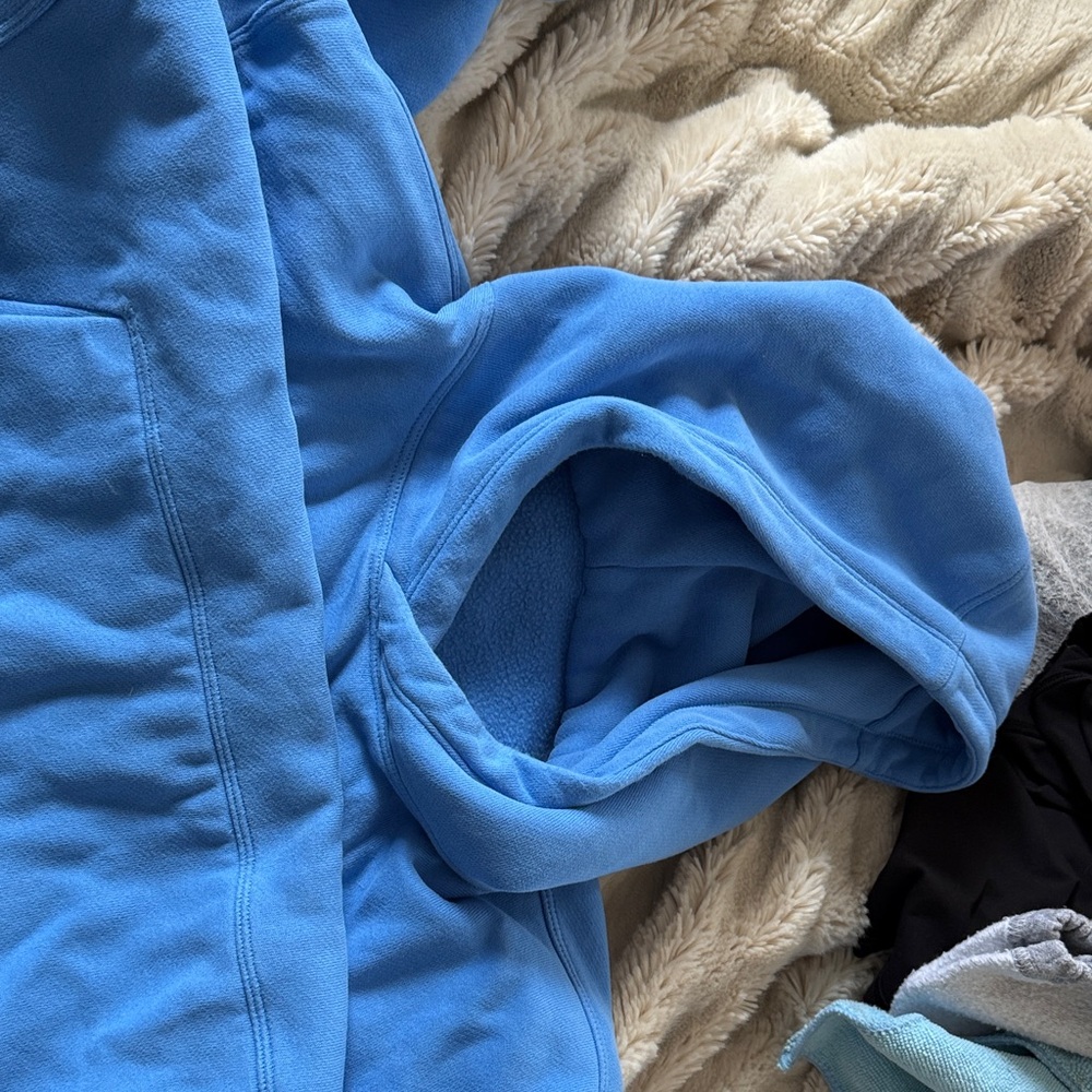 Lululemon men’s Blue Hoodie large